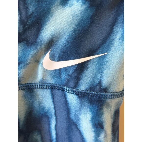 Nike Dri-Fit Leggings - Size Medium - Picture 5 of 5